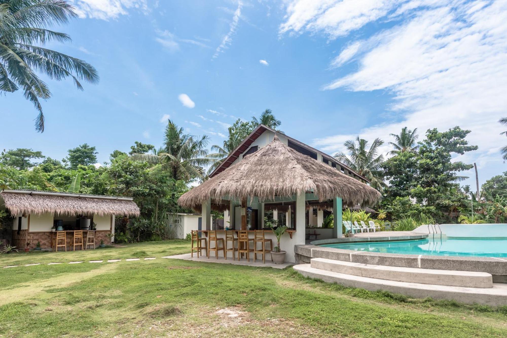 Ohana Resort Siargao Генерал-Луна Экстерьер фото